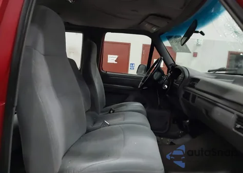 1995 Ford F150 z USA, uszkodzony, nr VIN 1FTEX14H8SKC08352